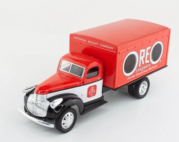 Rare 1942 Chevrolet, Oreo Truck Bank, 1 1/2 Ton Box Van, Limited Edition, Collector Bank, 1996 - Dad Gifts - Fathers Day