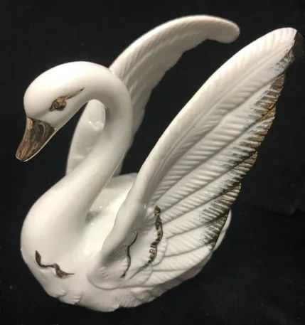 *White Swan Figure, 4in - Bridal - Wedding