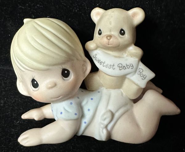 *Rare Precious Moments, The Sweetest Baby Boy Porcelain Figurine - Enesco 2002 - 101500