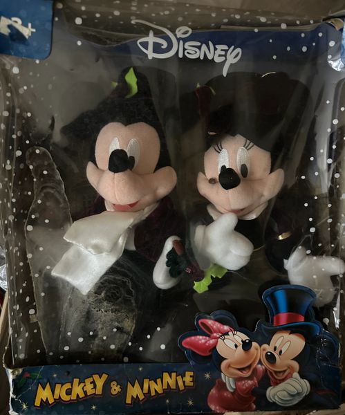 Rare Vintage Christmas Carolers Mickey Mouse & Minnie Mouse Plush Doll Set - 12in by applause - Holiday Novelty Gifts