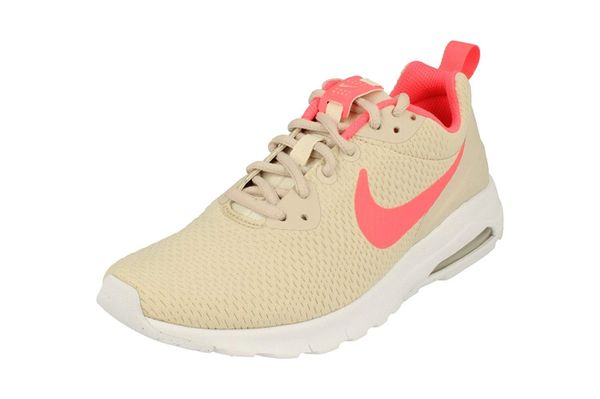 Nike Sneakers, Women's Air Max Motion Lw Running Shoe size 9 (833662)