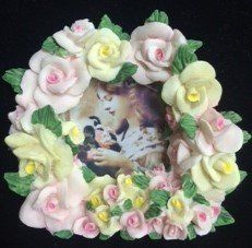 3D Roses Picture Frame, 5in 2x2 Photo - Mom Gifts - Mother's Day