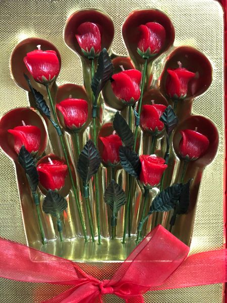 *Dozen Sweetheart Red Rose Candles - Romantic Gifts - Love - Amor