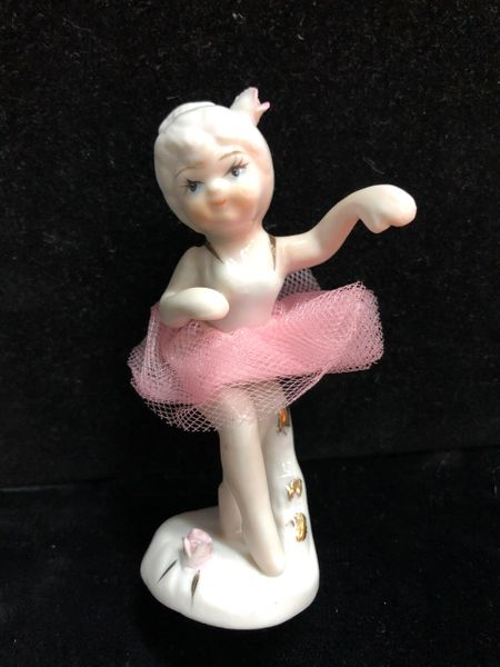 Hand Painted Miniature Fine Porcelain Dancing Ballerina Ballet Dancer Figurine
