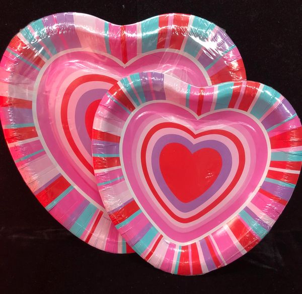 *Hearts & Stripes Love Party Plates, 8ct - Valentines