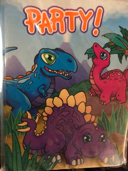 *Dinosaur Party Invitations, 8ct