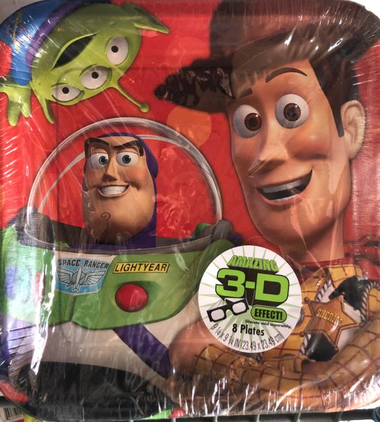 Toy Story Birthday Party Luncheon Plates, 8ct - 9in