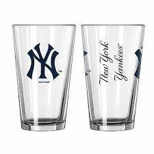New York Yankees Gameday 16oz Pint Glass 16oz. MLB