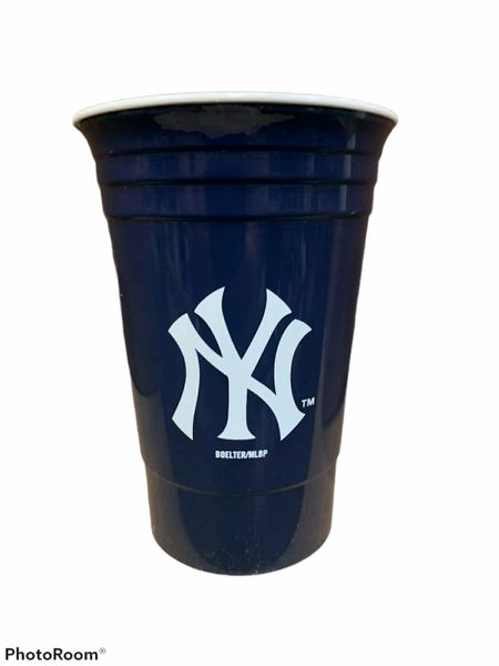 Pair - New York Yankees Heavy Duty Tailgater Tumblers, 15oz
