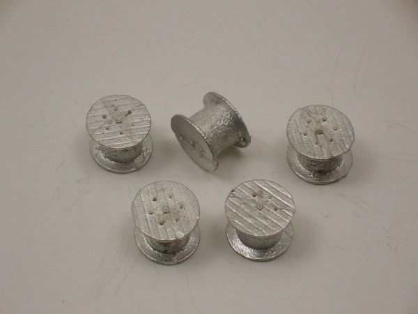 N Scale 69" X 48" Wire Spools