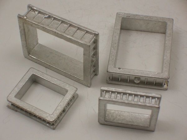 N Scale Small Square Foundry Mold Flasks