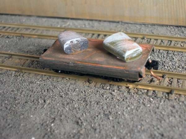 N Scale 20' Mill car with 2 Ingots