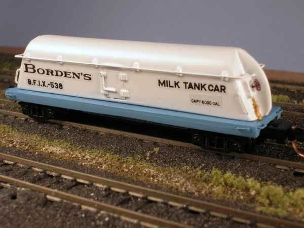 Borden's Butterdish Milk Car, Ready to Run | KenRay Models