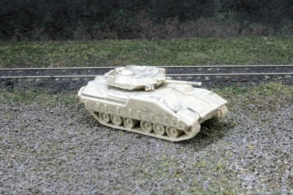 US Army M2 Bradley Armored Personnel Carrier, Sand