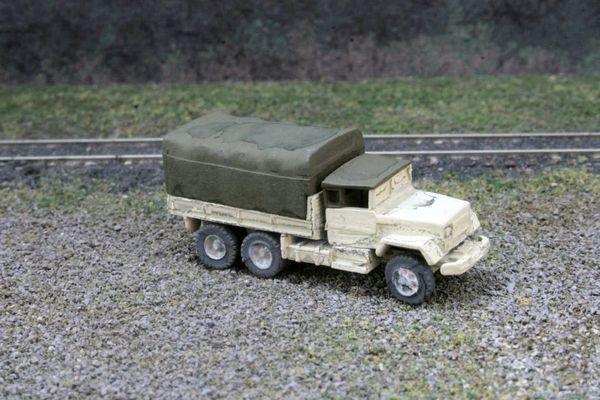 US Army M35 2 1/2 Ton 6x6 Cargo Truck, Sand
