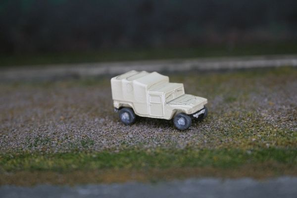 M998 HMMWV 2 Man Cargo Truck (Sand)