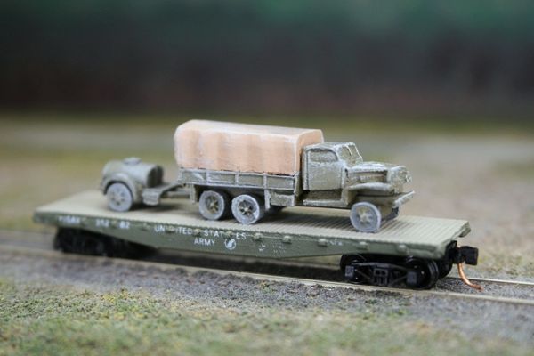 Chevrolet 2 1/2 Ton Truck w/ Water Buffalo on US Army Transportation Corp Flat Car