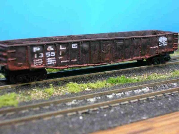 N Scale 50' Steel RR Gondola - P&LE Roadname