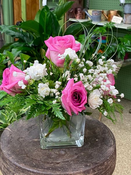 Sweetheart Roses | Flowers in Manistique, MI | FLOWER SHOP ...