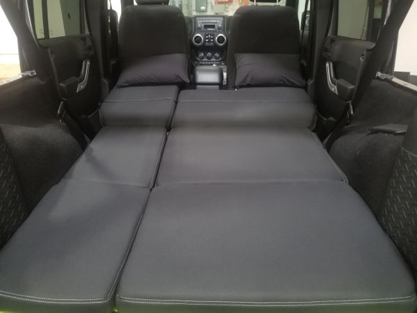 Jeep Wrangler JKU (4 door) rear sleeper mattress kit Part #16900