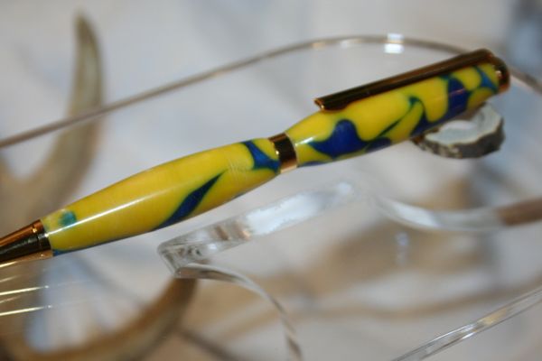 Ballpoint Pen - Slim Twist Pen - Wolverine Acrylic - Handcrafted Acrylic Pen - Pen - Gold Finish