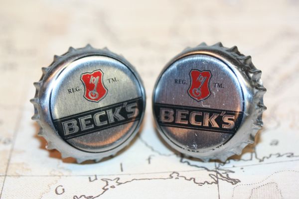 Cufflinks - Cuff Links - Bottle Cap Cufflinks - Becks Beer (Italian) Cap Cufflinks - Handcrafted - Becks Beer Cap Cuff Links - Groomsman Gift