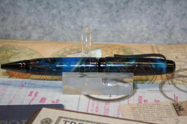 Cigar Pen - Banksia Nut in Glow Blue Alumilite - Aluminum Mesh - Twist Pen - Ballpoint Pen - Writing - Hybrid Pen - Finished in Gunmetal