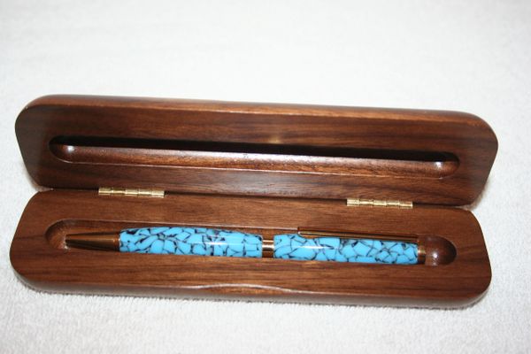 Walnut Single Handcrafted Pen Box