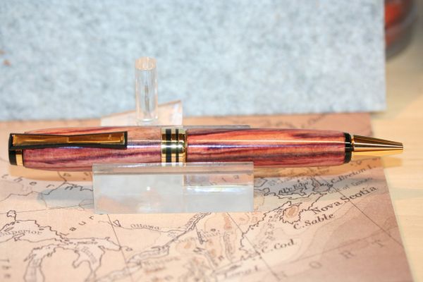 Wood Pen - Hawaiian Toon - Executive Click Pen - Handmade - Journal Writing  - Hawaiian Gift - Handcrafted Pen - Desk Pen - Black Chrome