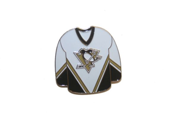 PITTSBURGH PENGUINS WHITE JERSEY NHL LOGO METAL LAPEL PIN BADGE .. NEW AND IN A PACKAGE