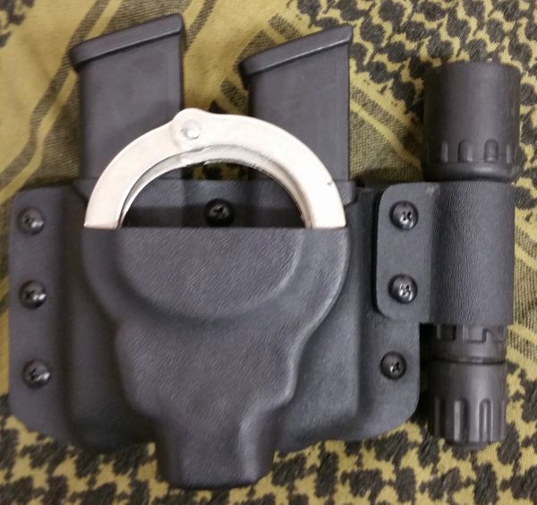 Details about   Fits a 1911 .45 10 Rounder Mag Handcuff Combo Pouch 