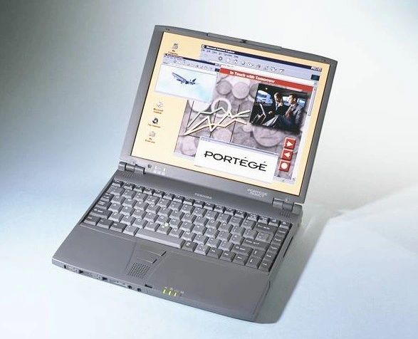 Vintage Toshiba Portege 7020CT Ultraportable Notebook Computer Windows 98
