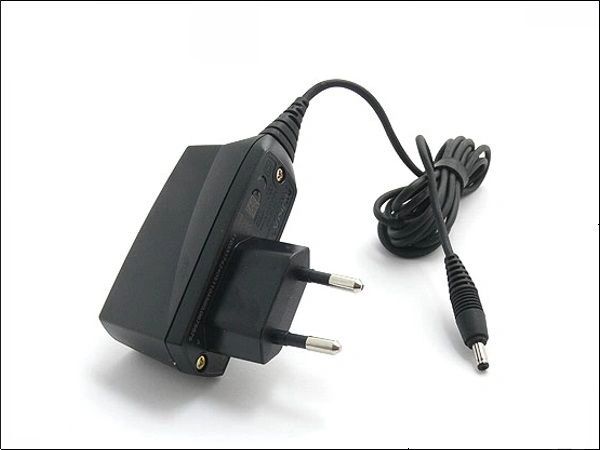 Genuine Nokia European Mobile Phone Wall Travel Charger