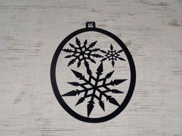 Snowflake Welcome Door Hanger