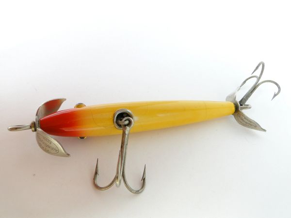 Five Vintage Wooden Fishing Lures Incl. Shakespeare Slim Jim