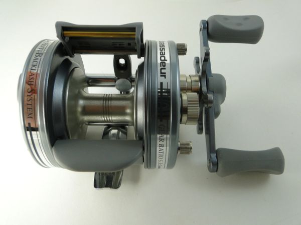 ABU Ambassadeur 5600 AB Gun Metal Grey Anti Backlash Baitcasting Reel NEW  IN BOX