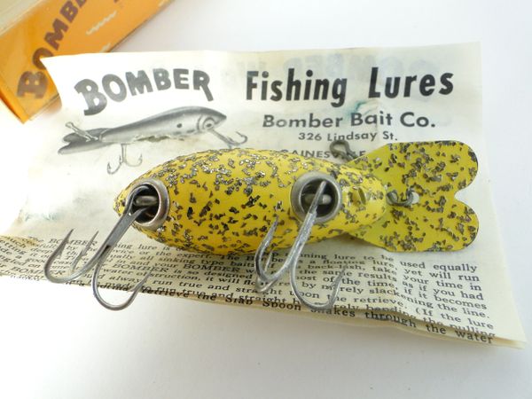 BOMBER WATER DOG Vintage Wood Fishing Lure w/ Box Paper Insert