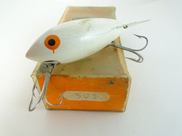 Lot of 4 Vintage BOMBER Multiple Colors Wood Fishing Lures with One Box,  Inserts 