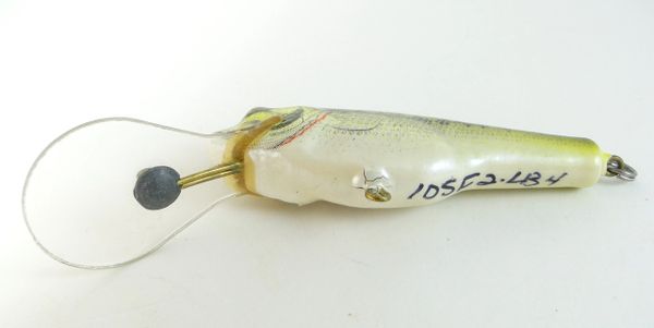 Vintage Fishing Lure Salesman Sample Yakima Bait Company Warden