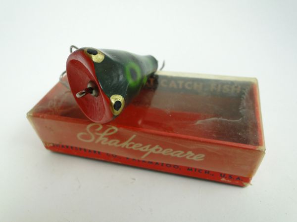 Vintage Wood Shakespeare Pop Eye Frog Fishing Lure