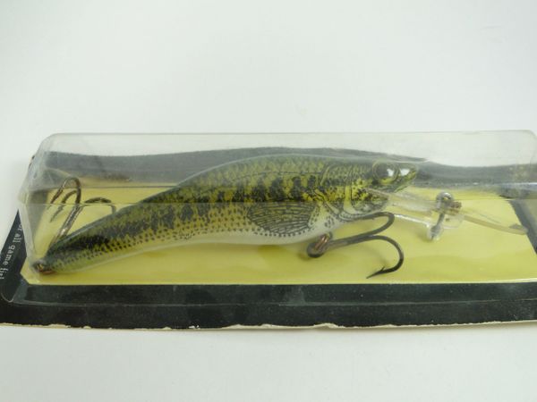 Crankbait Fishing Lure  Old Antique & Vintage Wood Fishing Lures Reels  Tackle & More