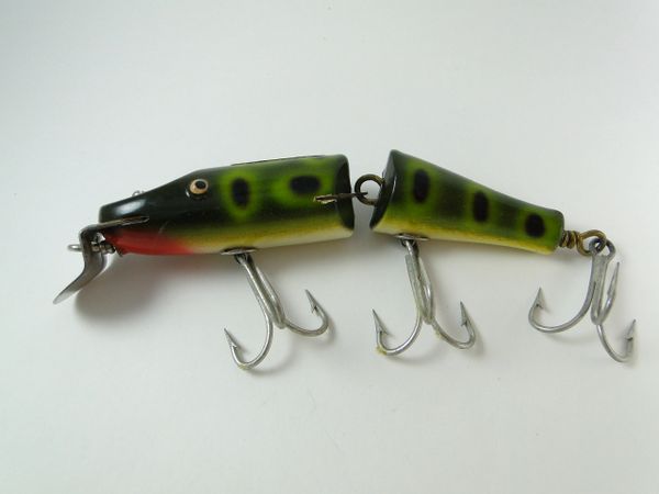 Creek Chub 3019 Husky Jointed Pikie in FROG EX+