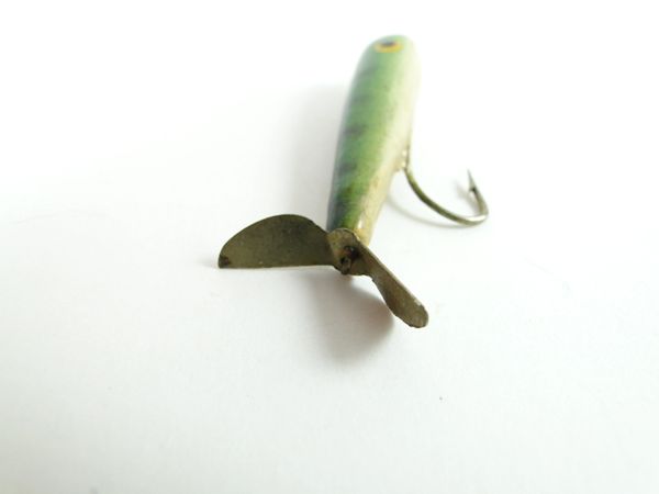 Shur Luk Fishing Lure  Old Antique & Vintage Wood Fishing Lures