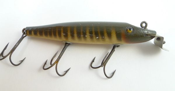 Vintage THE CREEK CHUB BAIT C. C. B. CO. PIKIE #700 Fishing Lure