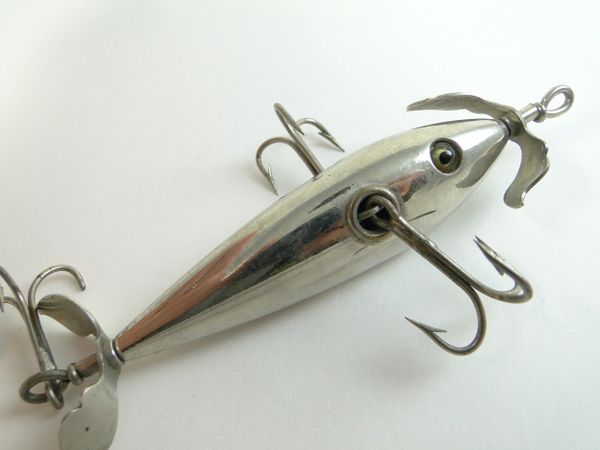 Shakespeare Metalized Minnow  Old Antique & Vintage Wood Fishing Lures  Reels Tackle & More