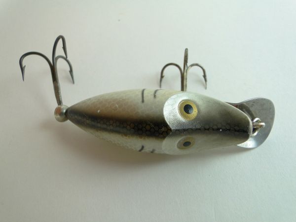 Heddon River Runt Silver Herring Fishing Lure  Old Antique & Vintage Wood  Fishing Lures Reels Tackle & More