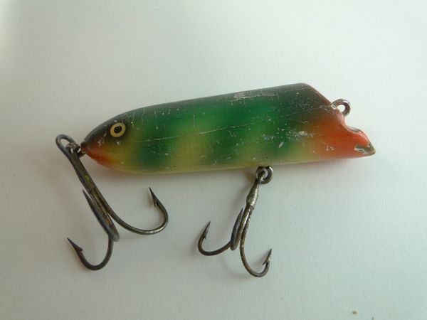 Silver Creek Novelty Works Bass Eat US 300 MOSS BACK VARIATION PICTURED IN PAW PAW BOOK PAGE 83