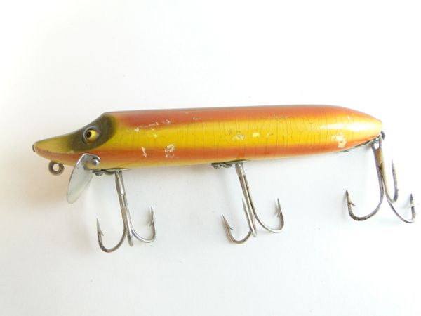 Vintage Fishing Lure original Heddon Wood Vamp Strawberry Spot Painted Eyes  & Surface Hardware Exc. Plus Condition. 