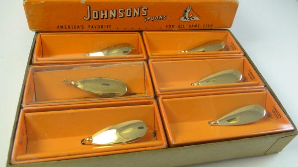 VINTAGE Johnson's Silver Minnow Spoon Fishing Lure - small