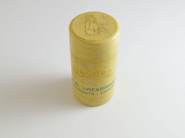 Record Ambassadeur 5000 spare spool in Wood tube